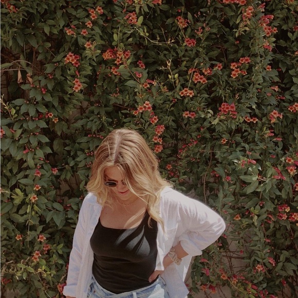 Meet your Posher, Erica - Picture 1 of 1